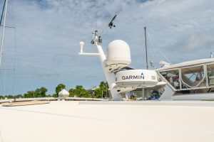 deck, Maine Cat P-47, power catamaran for sale