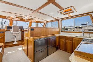 interior, Maine Cat P-47, power catamaran for sale