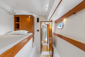 interior, Maine Cat P-47, power catamaran for sale