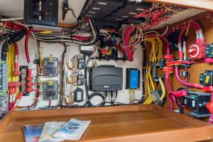 electrical, Maine Cat P-47, power catamaran for sale
