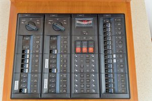 electrical, Maine Cat P-47, power catamaran for sale