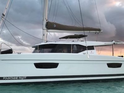Fountaine Pajot Lucia 40