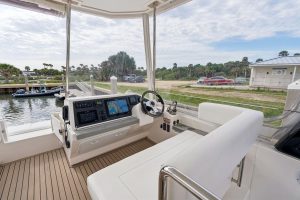 helm, Leopard 43 PowerCat, power catamaran for sale