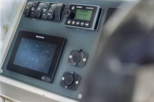 helm, Leopard 43 PowerCat, power catamaran for sale