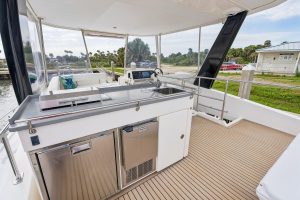 cockpit, Leopard 43 PowerCat, power catamaran for sale