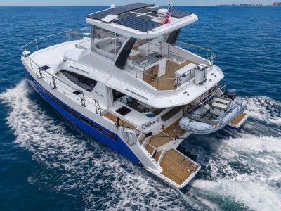 Leopard 43 Powercat, power catamaran for sale