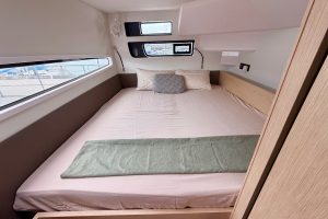 bed, Outremer 55, catamaran for sale