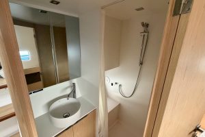 bath, Outremer 55, catamaran for sale