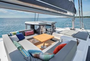 cockpit, Privilege 580 Signature, catamaran for sale