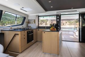interior, Privilege 580 Signature, catamaran for sale