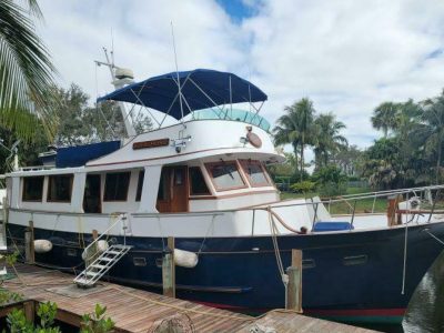 Marine Trader 50 Wide Body