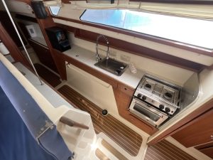 interior, Gemini 105, catamaran for sale