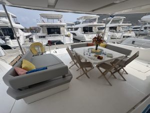 cockpit, Leopard 53 PowerCat, power catamaran for sale