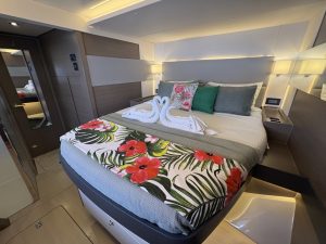 bed, Leopard 53 PowerCat, power catamaran for sale