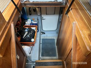 interior, Mainship 430 Trawler, trawler for sale