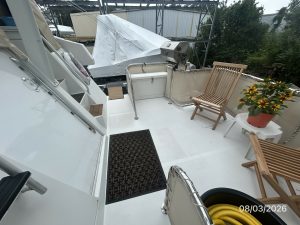cockpit, Mainship 430 Trawler, trawler for sale