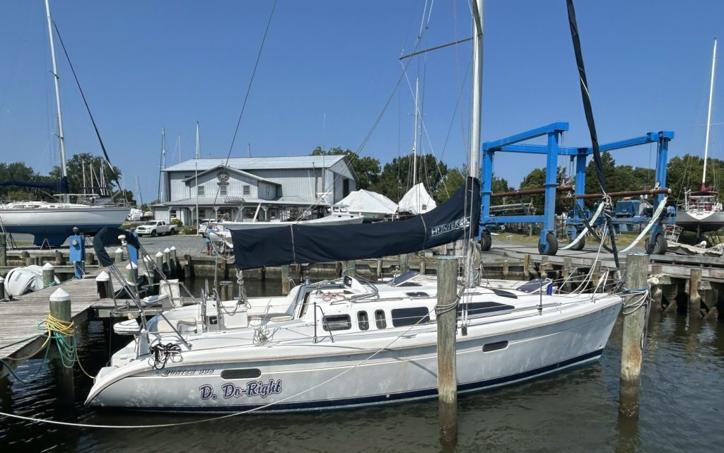 Hunter 336, sailboat for sale