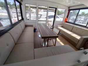 salon, Bali 4.8, catamaran for sale
