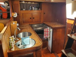 interior, Wauquiez 43 Amphitrite, sailboat for sale