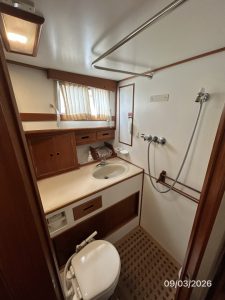 bath, Grand Banks 42 Classic, trawler for sale