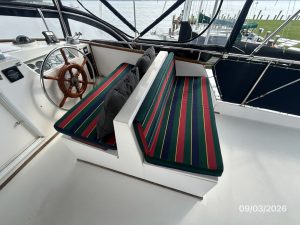 cockpit, Grand Banks 42 Classic, trawler for sale