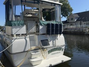 exterior, Silverton 34C, trawler for sale