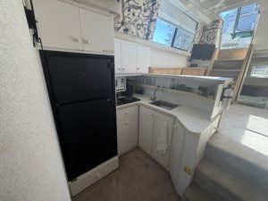 interior, Silverton 34C, trawler for sale
