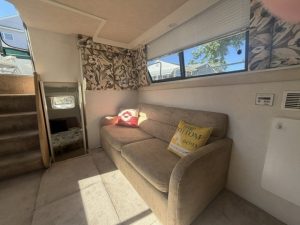 bed, Silverton 34C, trawler for sale