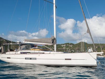 Dufour 520