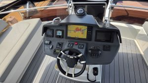 helm, Aquila 44, power catamaran for sale