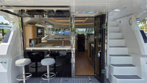 salon, Aquila 44, power catamaran for sale