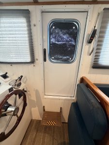 salon, Great Harbour TT35, trawler for sale