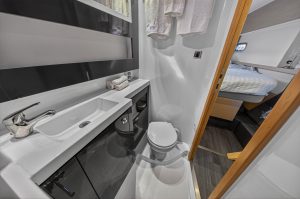 bath, FP 44 Helia, catamaran for sale