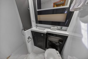 bath, FP 44 Helia, catamaran for sale