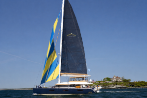 underway, Lagoon 620, catamaran for sale