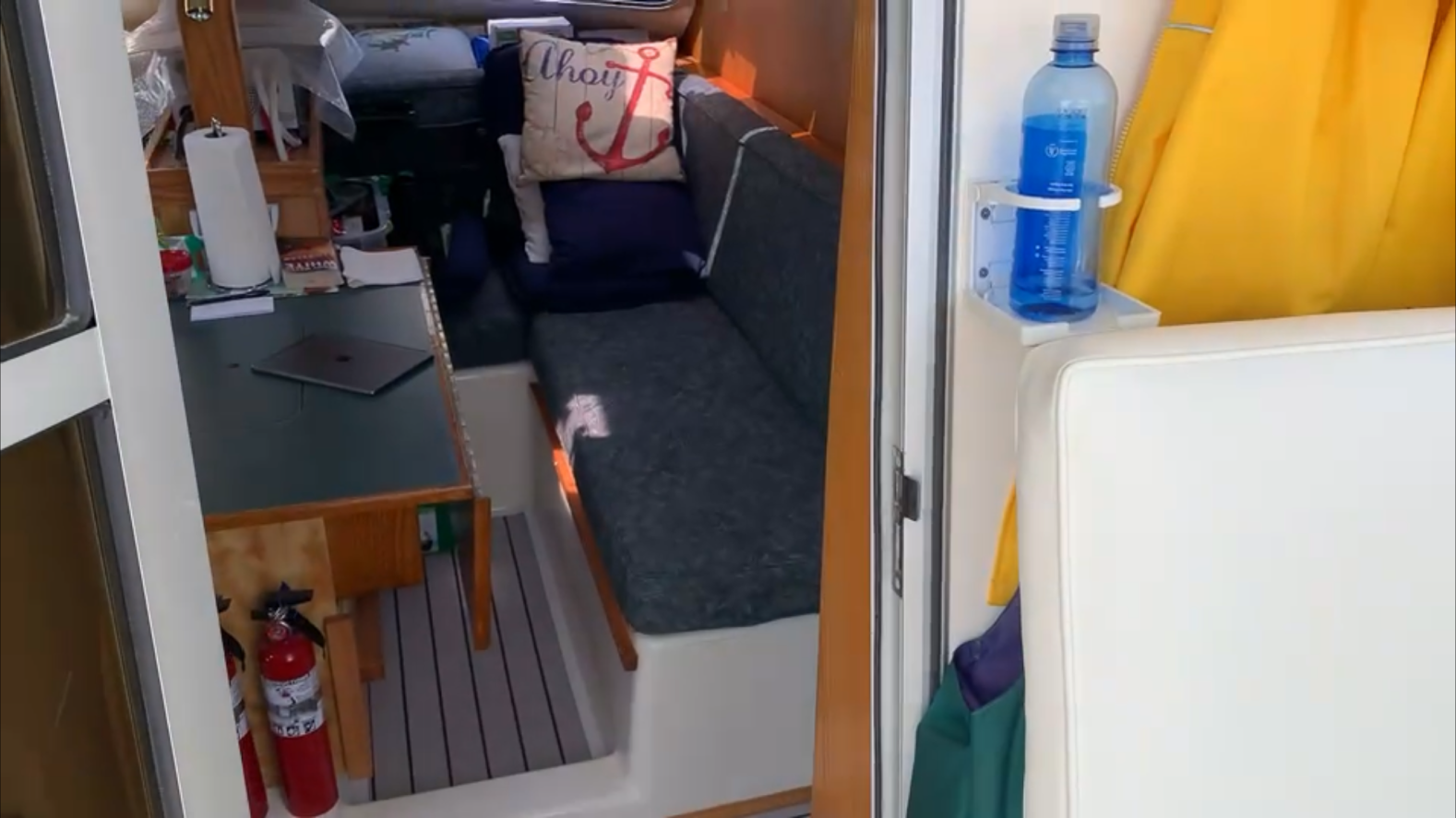 salon, Summer Twins 28, catamaran for sale